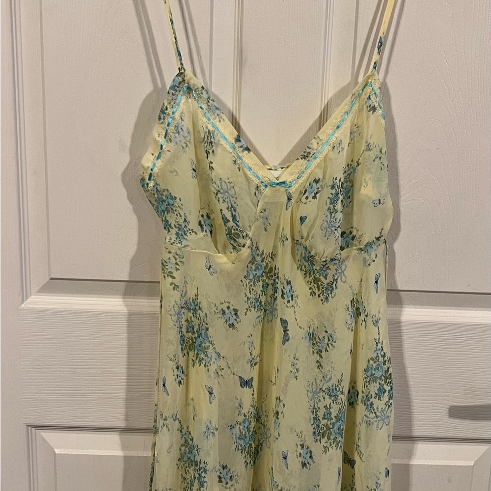 Floral Yellow and Blue Women's Nightgown